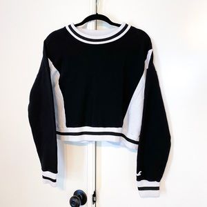 hollister colorblock crewneck